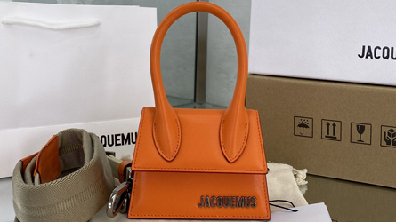 
				Jacquemus - Bag
				zakken